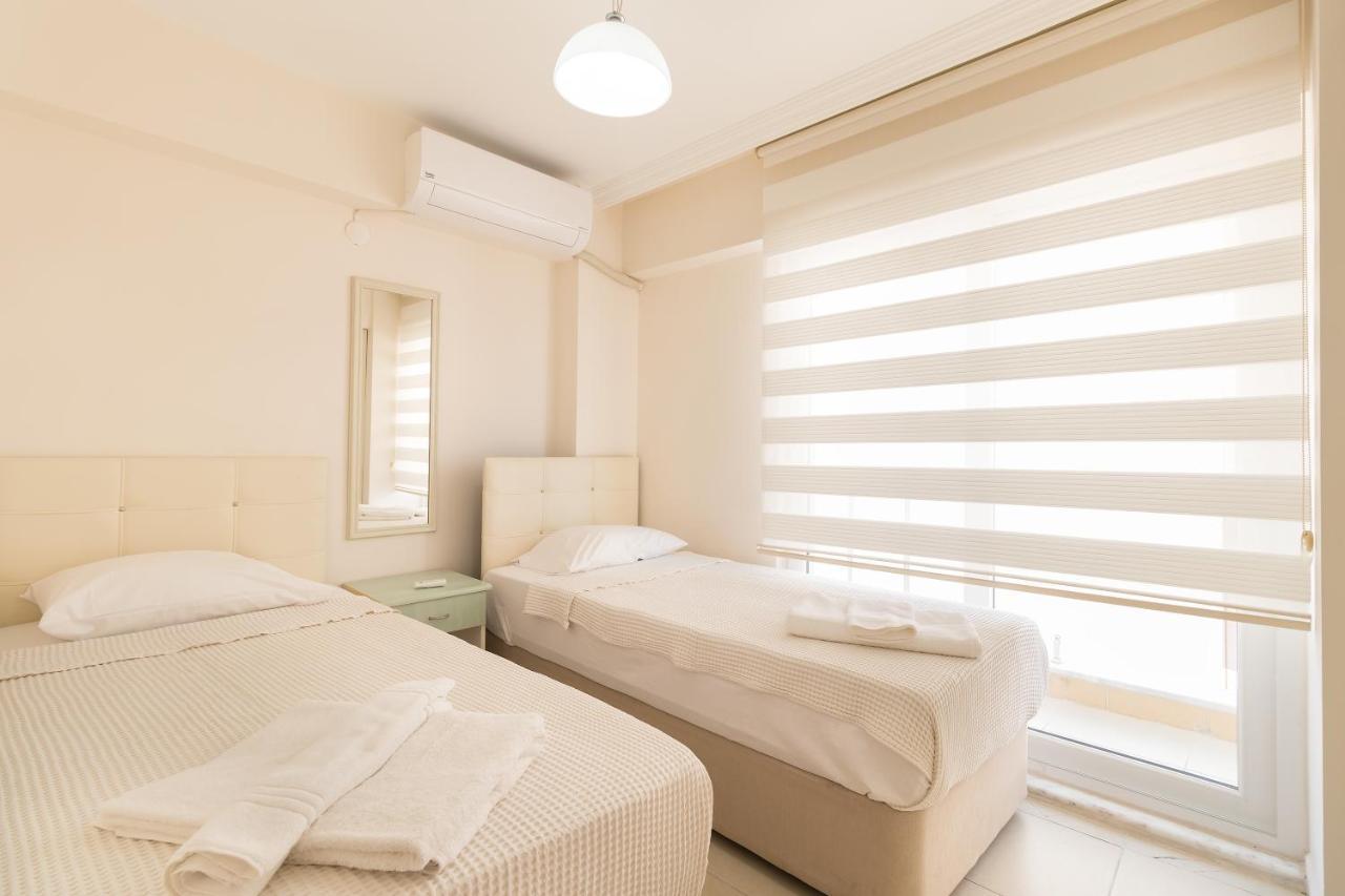 Apartments Near To City Center And Beach 말마리스 외부 사진