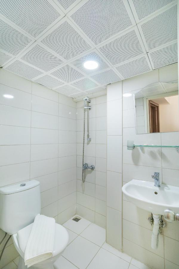 Apartments Near To City Center And Beach 말마리스 외부 사진